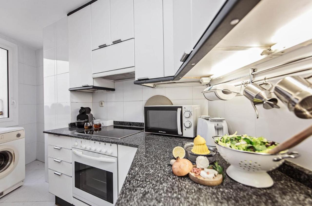 Sweett - Cosy Ciutadella Apartment Barcelona Bagian luar foto